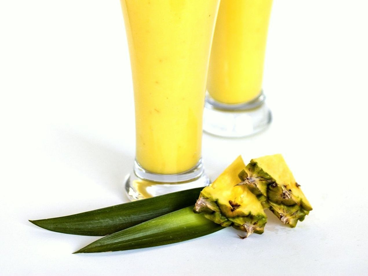 Fresh Fruit Smoothie Blends